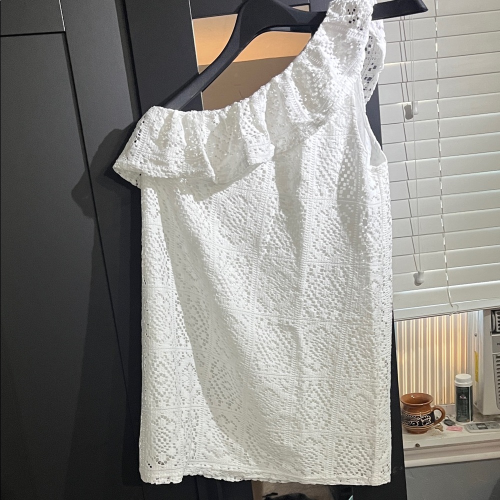 Pink Lily White Lace One-Shoulder Dress
